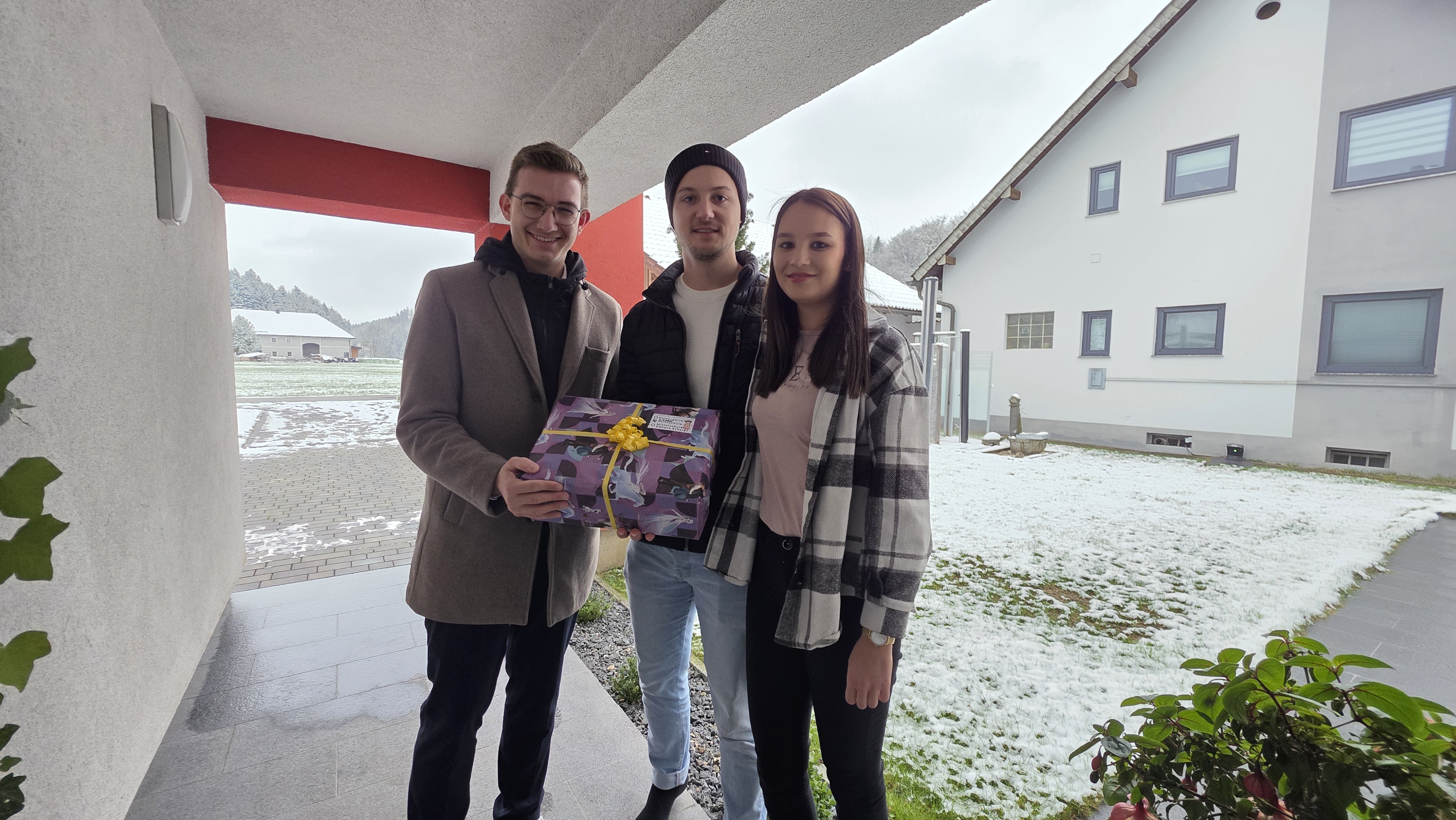 spendenubergabe-jvp-regau